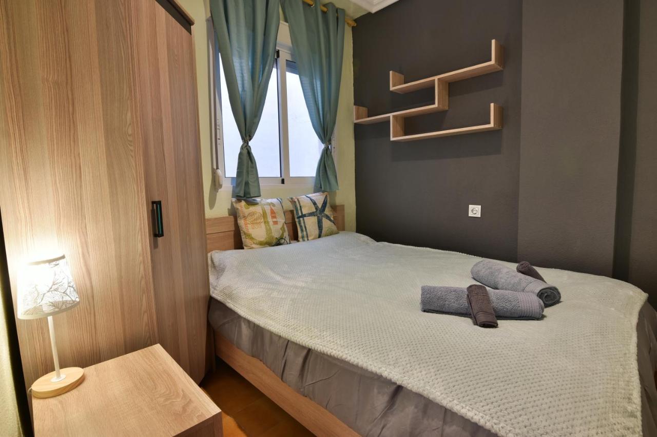 Apartamento Gregorio Torrevieja Exterior foto